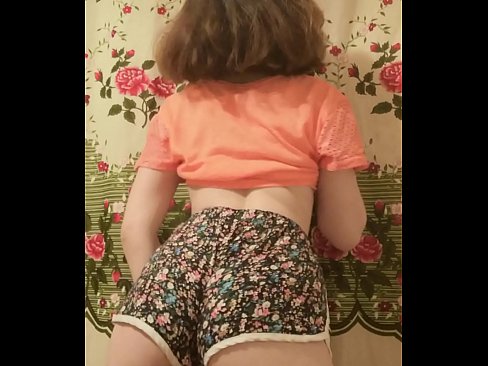 ❤️ orok ngora seksi stripping off kolor nya dina kaméra ❤ video bangsat di urang